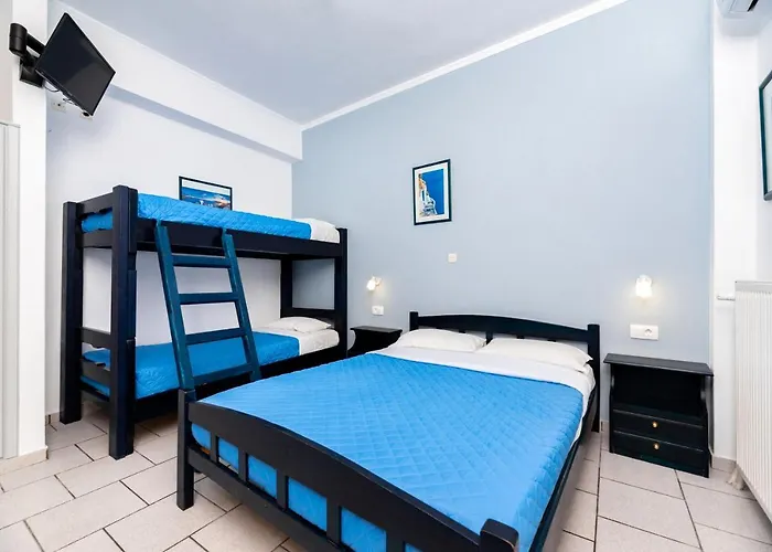 Fortuna 3* Perissa (Santorini)